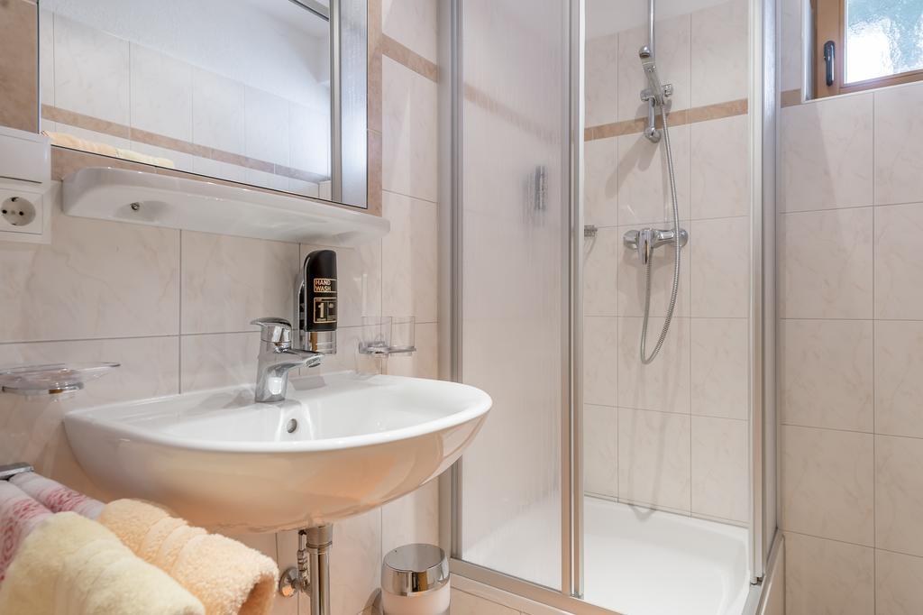 Haus Daheim Apartment Langenfeld